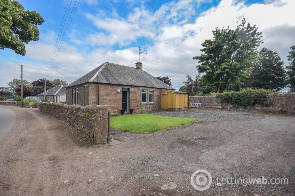 Property to rent in Barnyards Farm, Tannadice, Angus, DD8 3QA