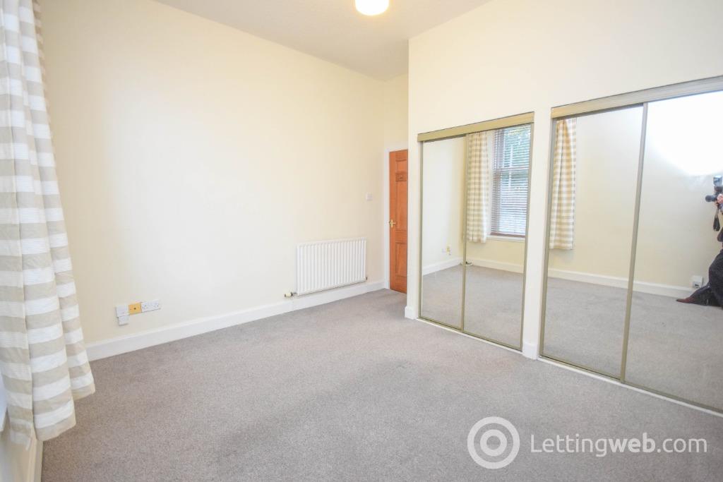 Property to rent in 2 Castleroy Road, Broughty Ferry, Dundee, DD5 2LQ
