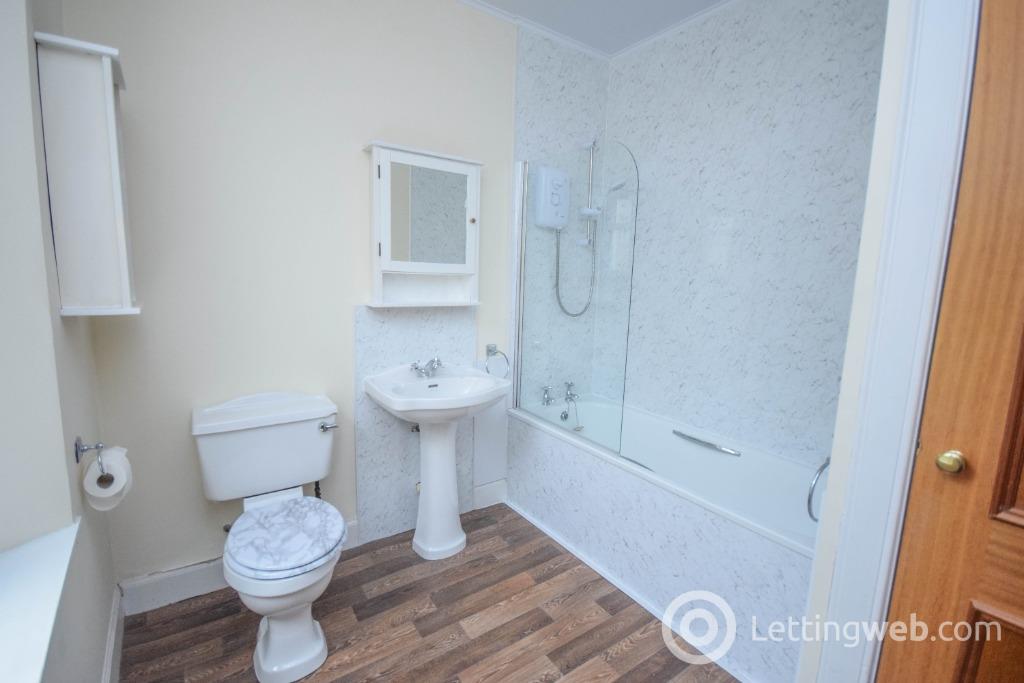 Property to rent in 2 Castleroy Road, Broughty Ferry, Dundee, DD5 2LQ