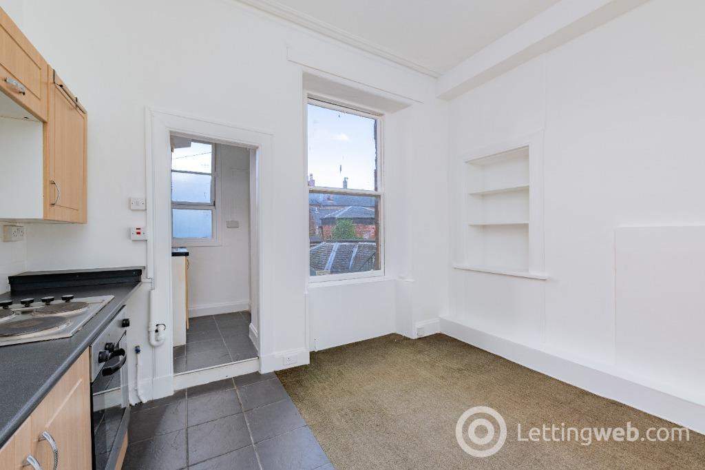 Property to rent in High Street, Arbroath, Angus, DD11 1DY
