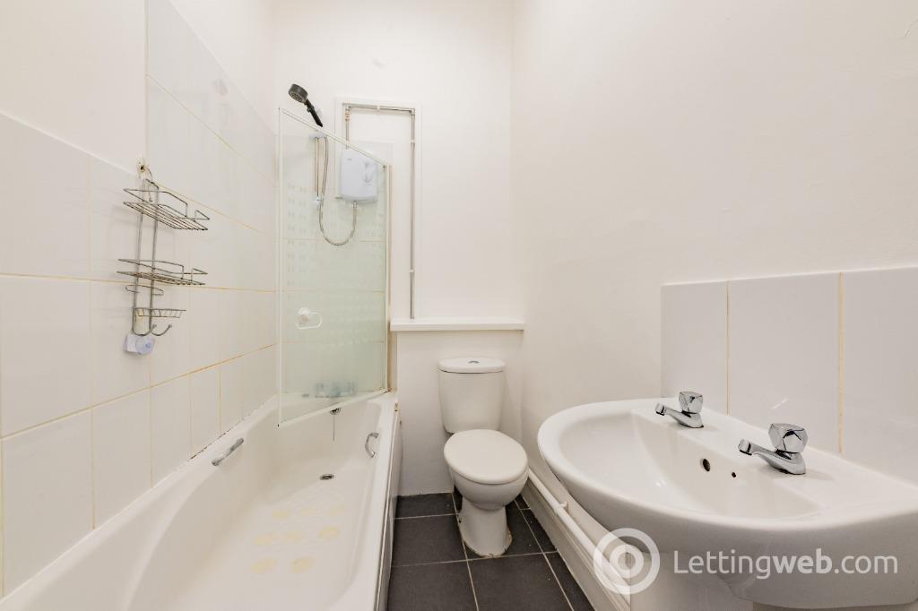Property to rent in High Street, Arbroath, Angus, DD11 1DY