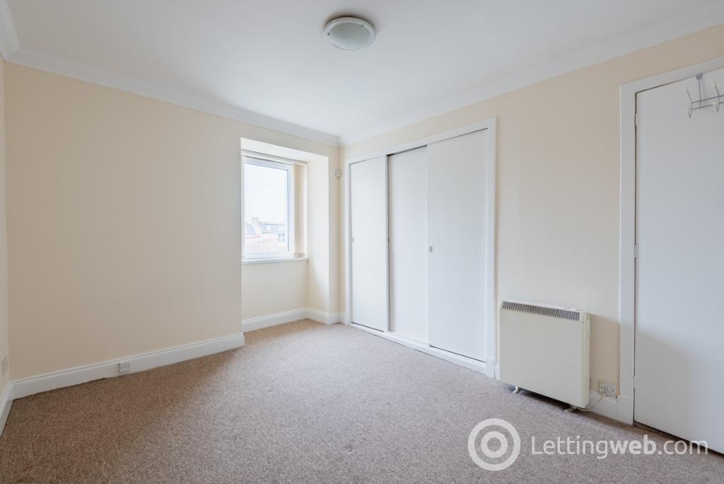 Property to rent in High Street, Arbroath, Angus, DD11 1AW