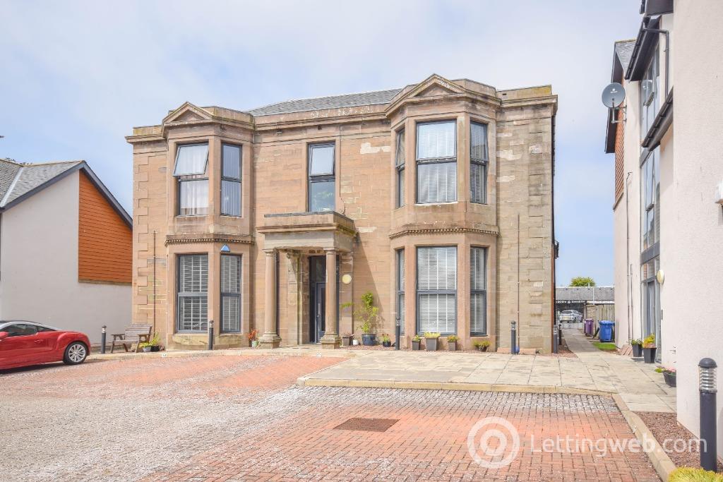 Property to rent in Viewfield Court, Arbroath, Angus, DD11 2EA