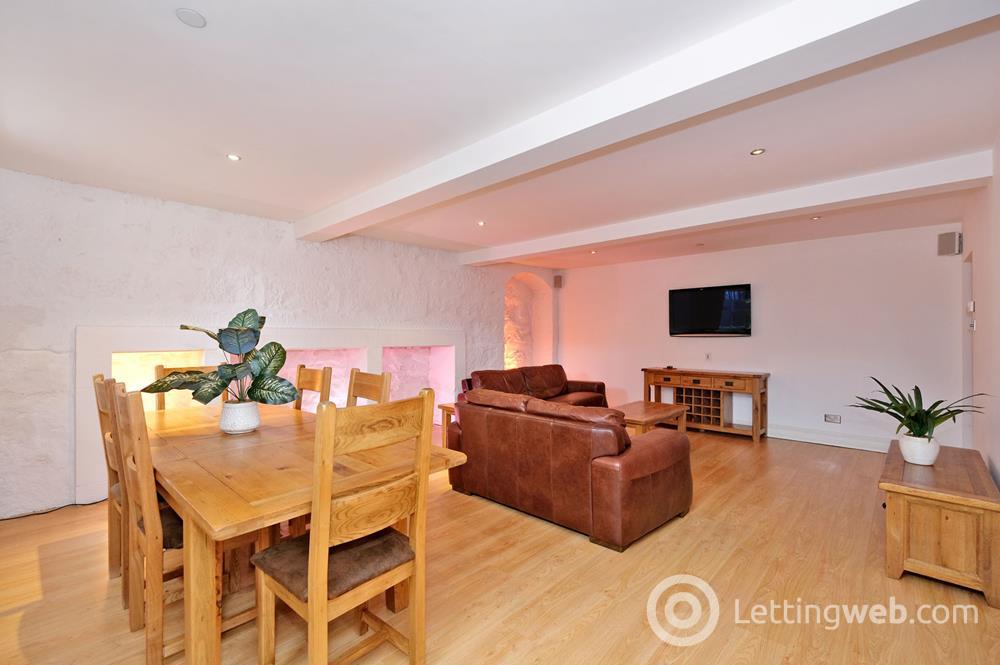 Property to rent in 3a Golden Square, Aberdeen, AB10 1RD