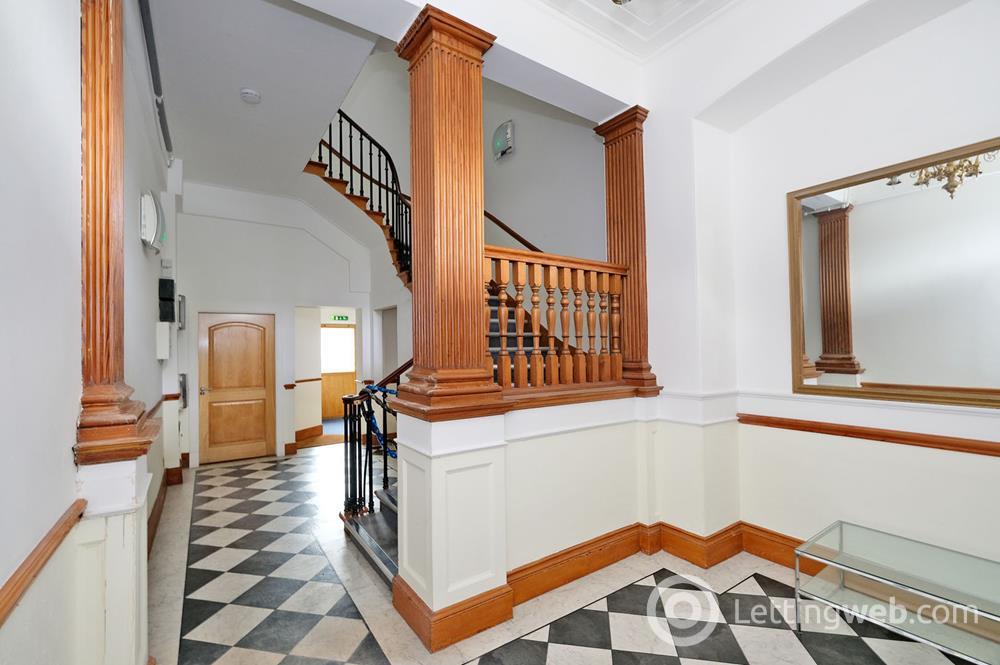 Property to rent in 3a Golden Square, Aberdeen, AB10 1RD