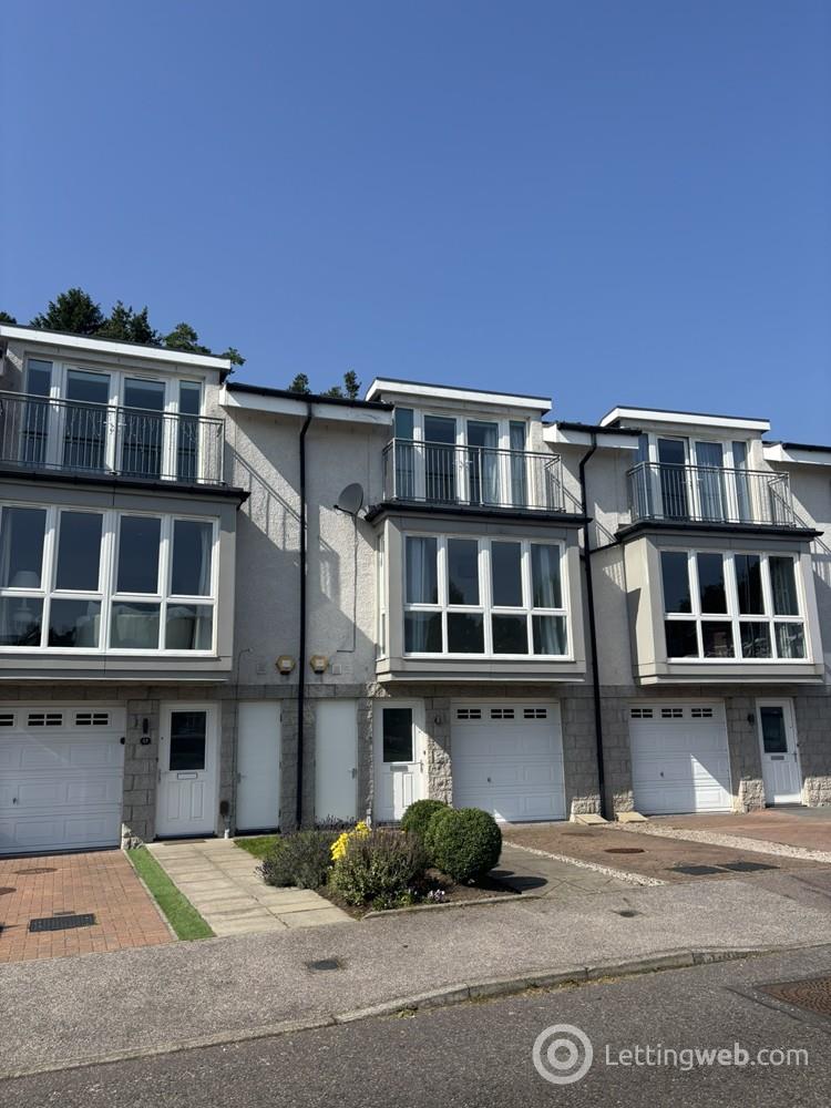 Property to rent in 16 Woodlands Terrace, Cults, Aberdeen, AB15 9DG