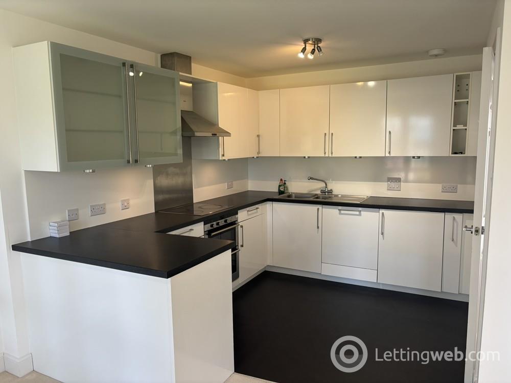 Property to rent in 16 Woodlands Terrace, Cults, Aberdeen, AB15 9DG