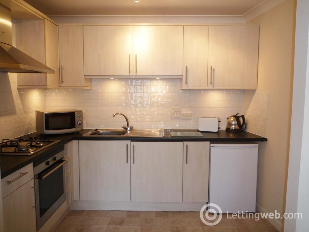 Property to rent in 86 Grandholm Crescent, Aberdeen, AB22 8BA