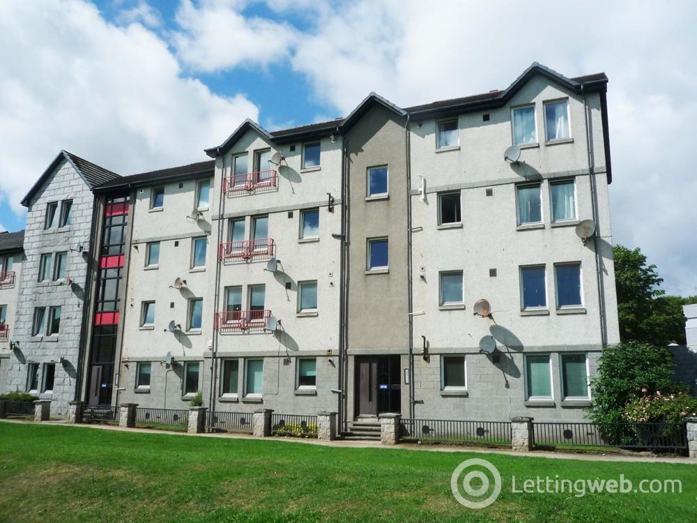 Property to rent in 126 Picktillum Place, Aberdeen, AB25 3AW