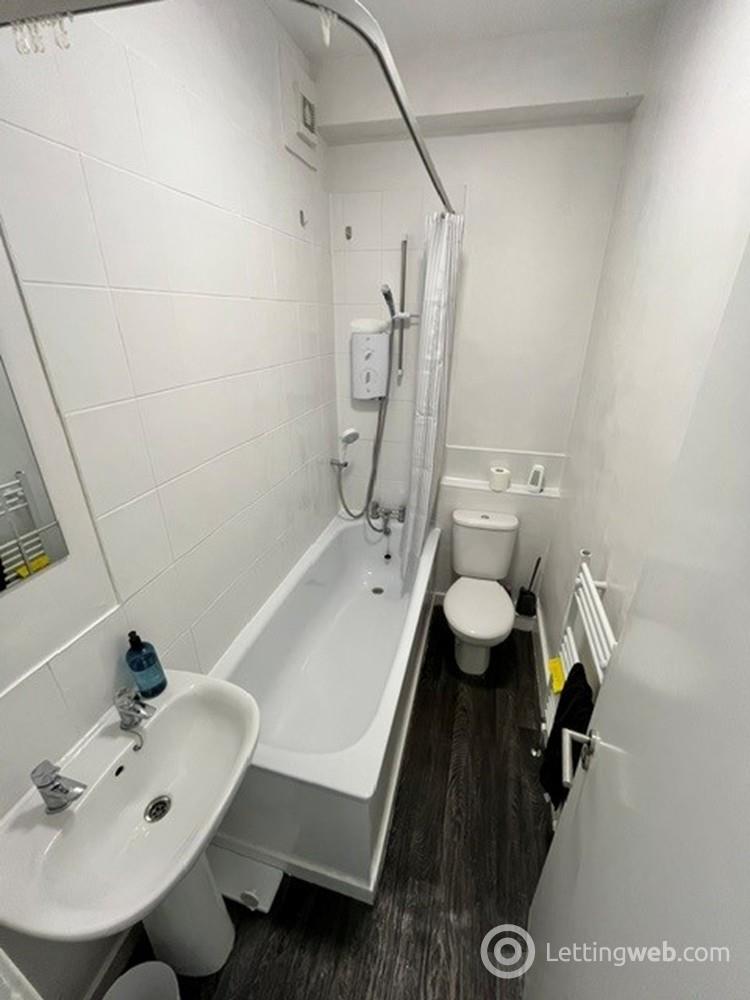 Property to rent in 27cUrquhart Road, Aberdeen, AB24