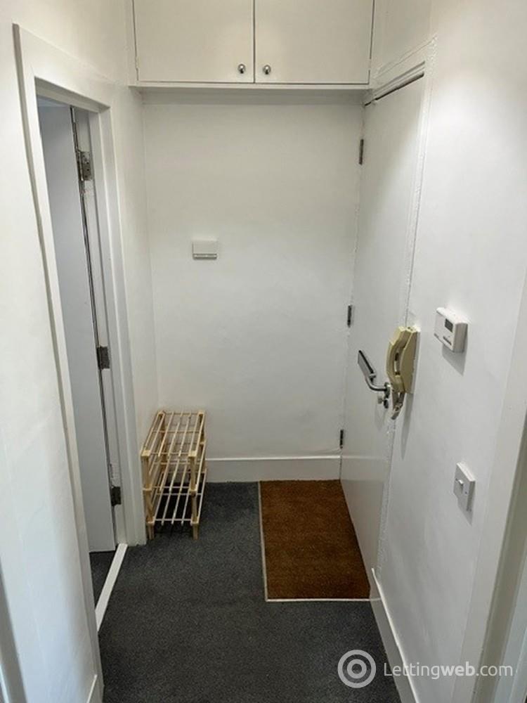 Property to rent in 27cUrquhart Road, Aberdeen, AB24