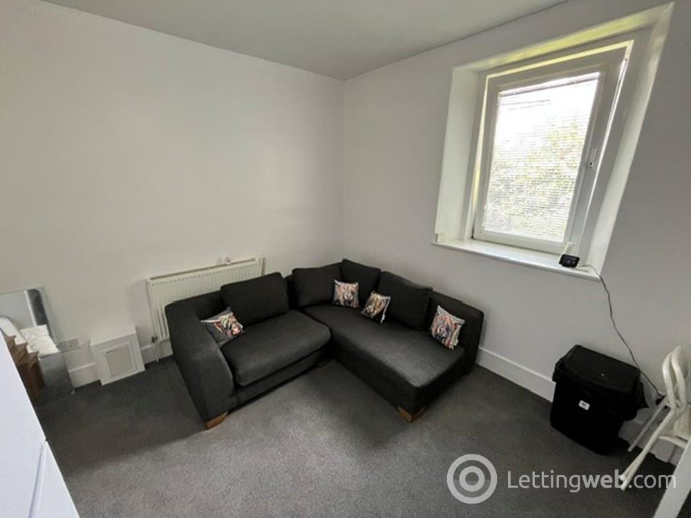 Property to rent in 27cUrquhart Road, Aberdeen, AB24