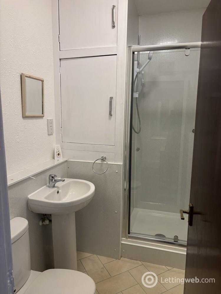 Property to rent in 60D Victoria Road, Aberdeen, AB11 9DS