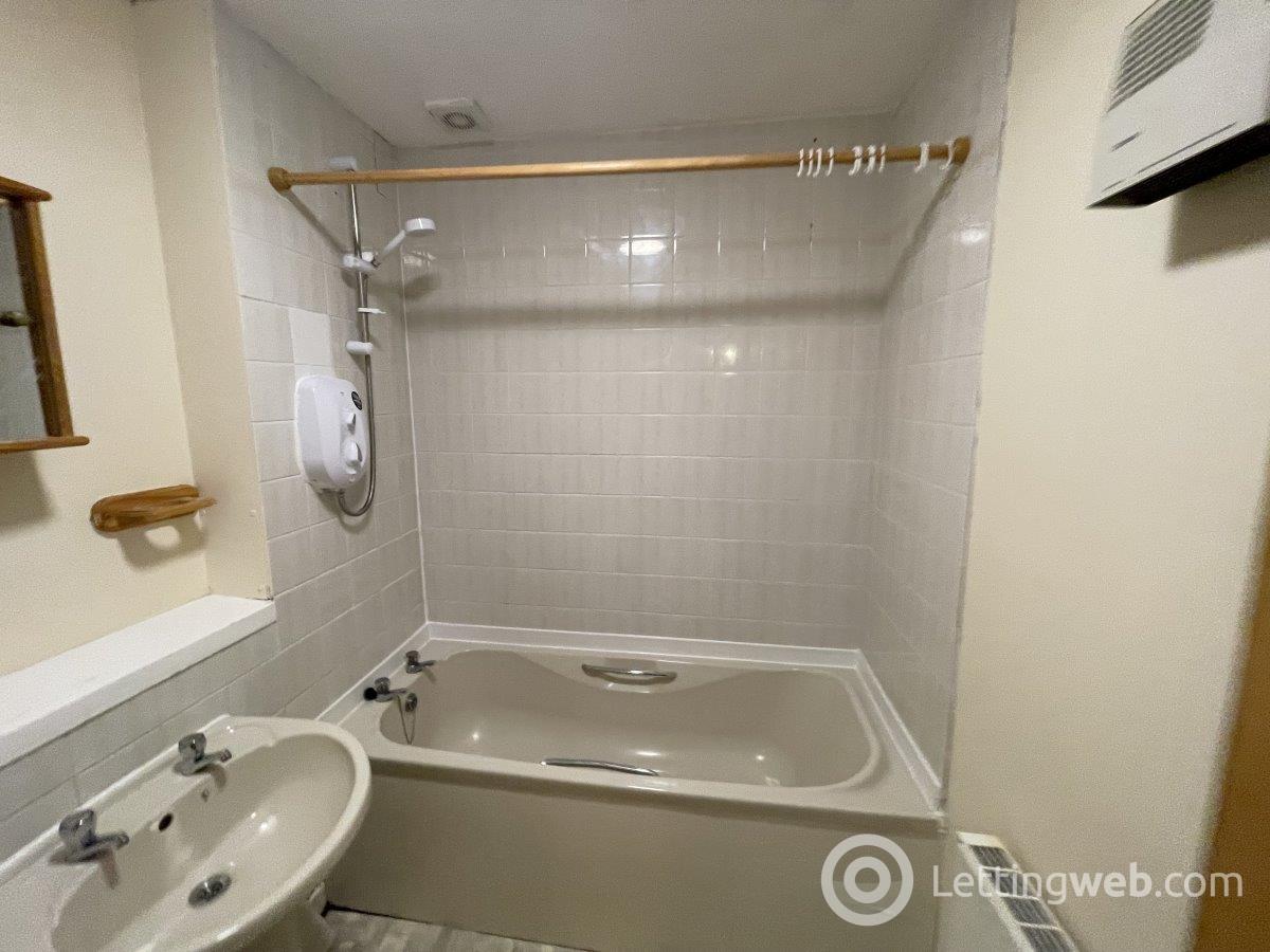 Property to rent in 7 Cross Lane, Dundee, DD1
