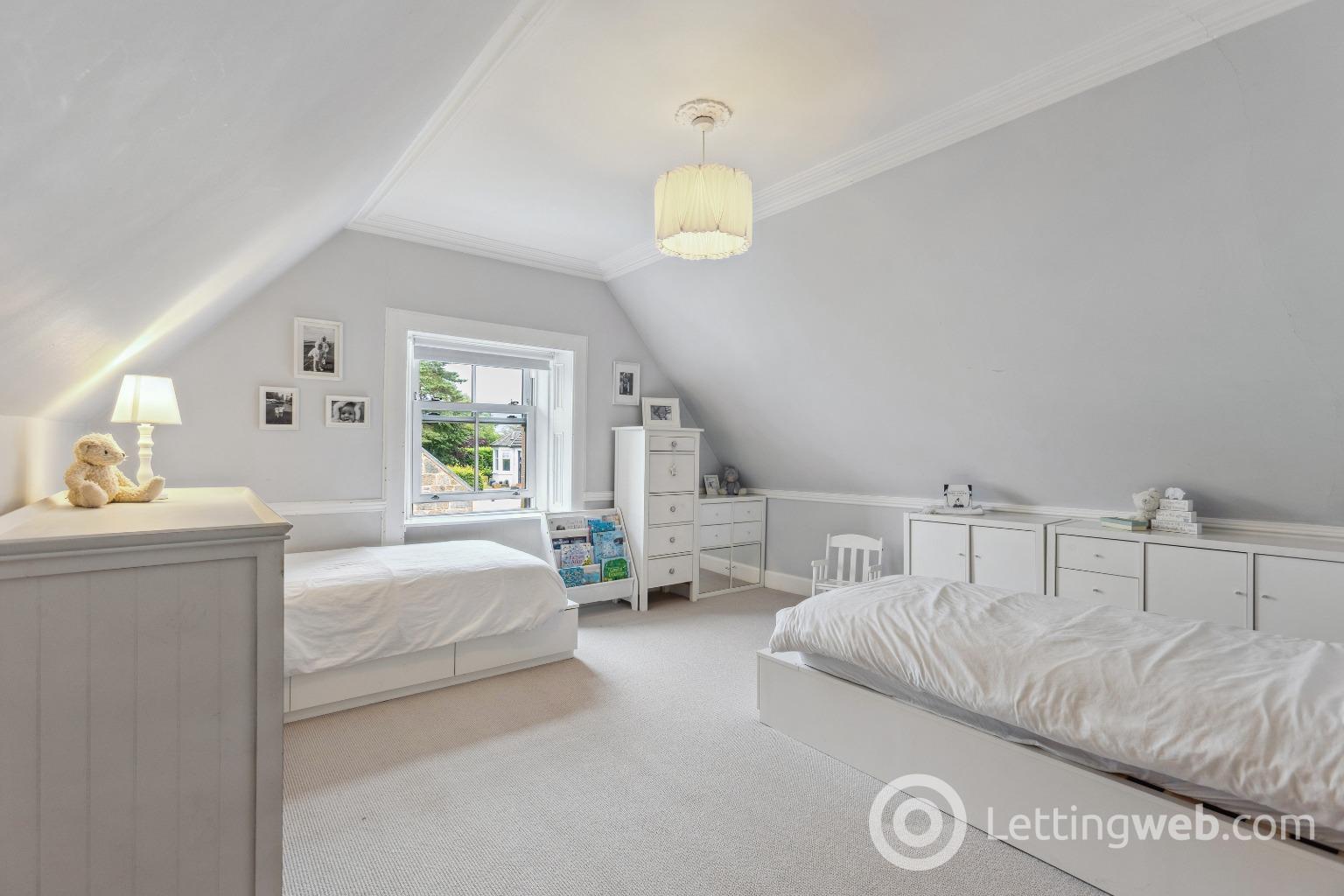 Property to rent in 209 Ayr Road, Newton Mearns, G77 6AH