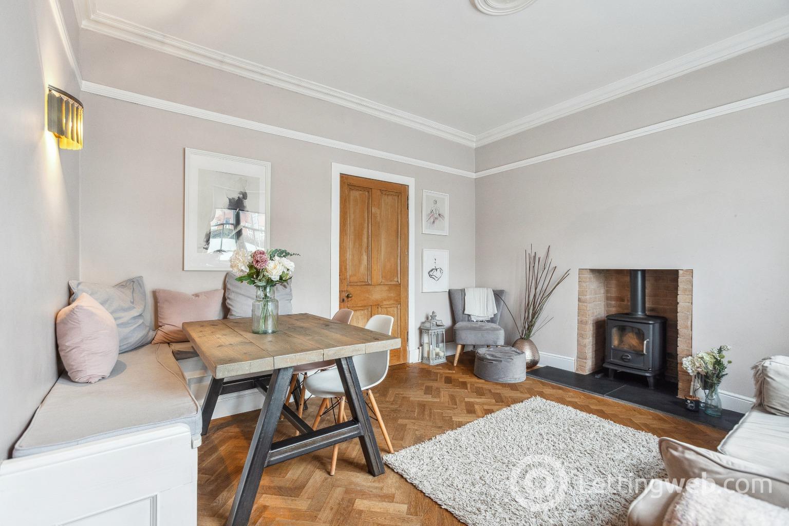 Property to rent in 209 Ayr Road, Newton Mearns, G77 6AH