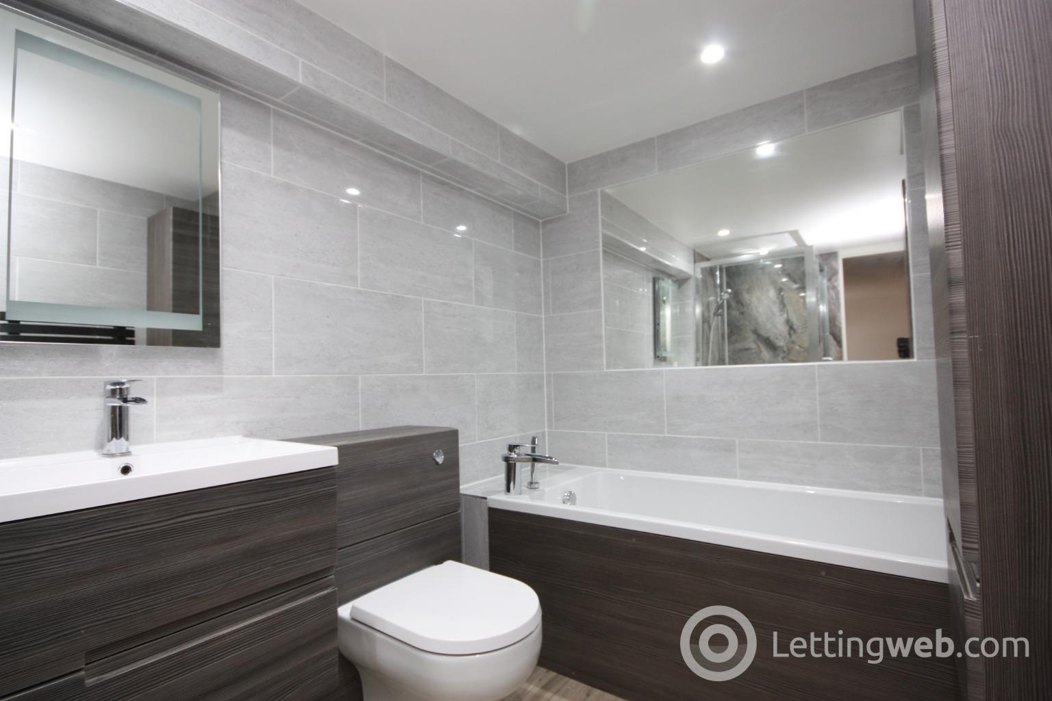 Property to rent in Flat 1/8 Sheriff Court 149 Ingram Street Glasgow G1 1DW