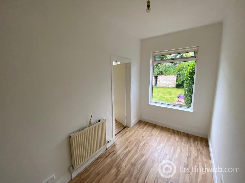 Property to rent in Castlemilk Road, Croftfoot