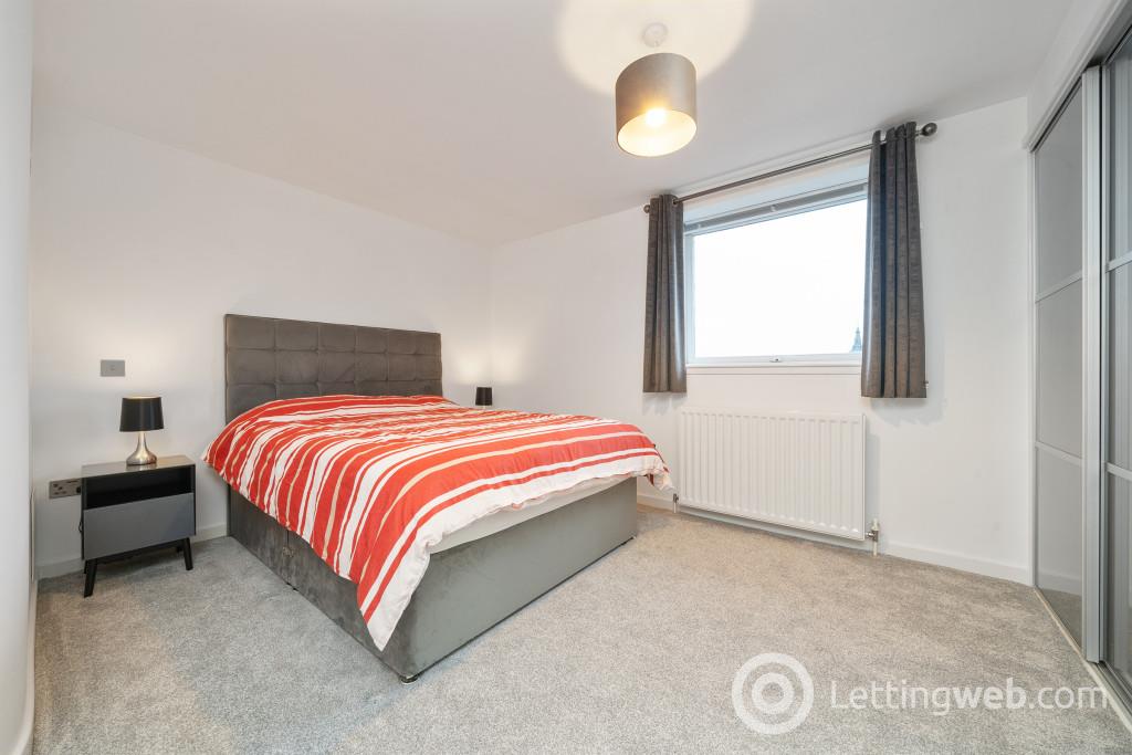 Property to rent in Dunlop Street, City Centre