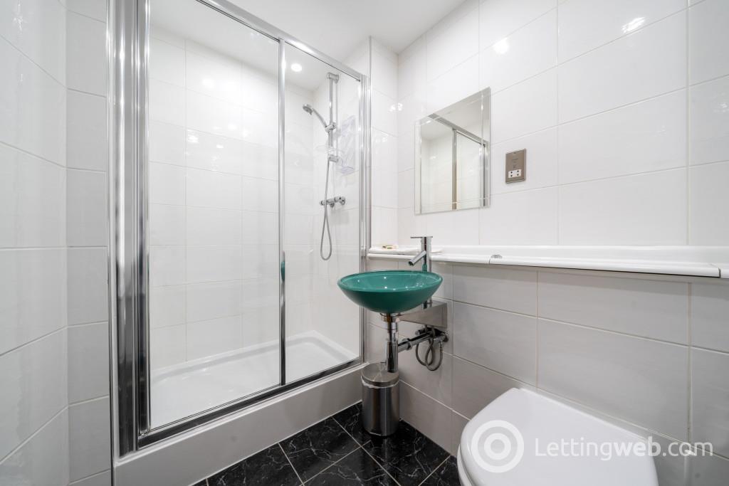 Property to rent in Dunlop Street, City Centre