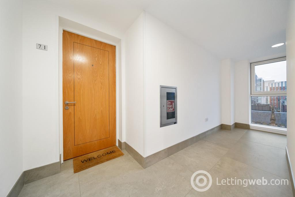 Property to rent in Dunlop Street, City Centre