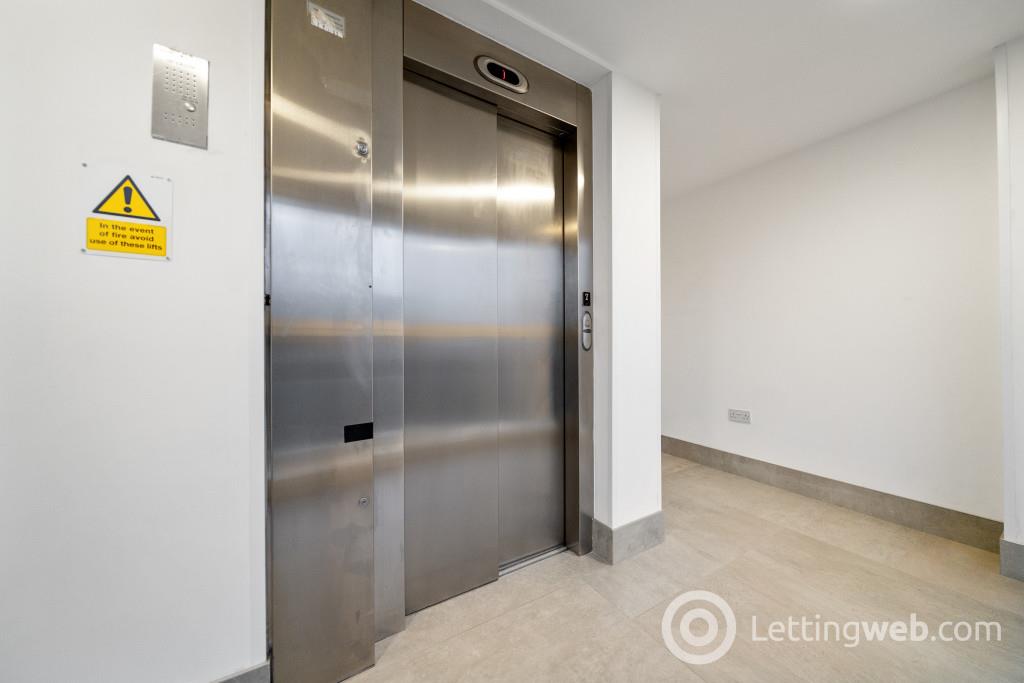 Property to rent in Dunlop Street, City Centre