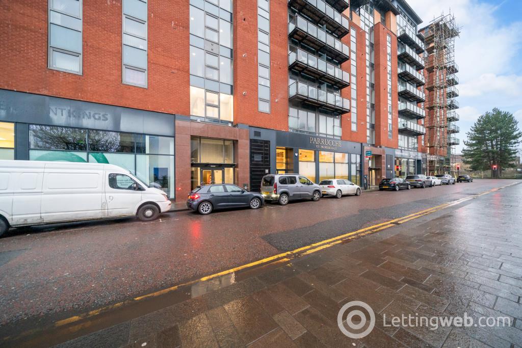Property to rent in Dunlop Street, City Centre
