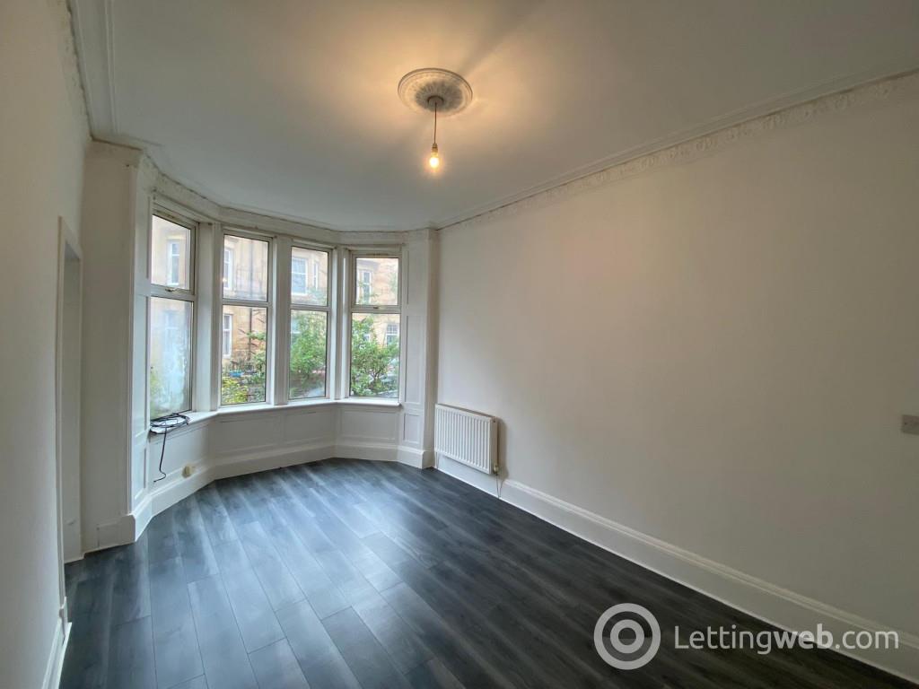 Property to rent in Deanston Drive, Shawlands
