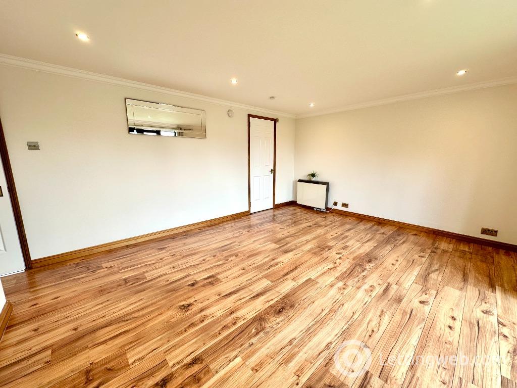 Property to rent in Mavisbank Gardens, Kinning Park, Glasgow, G51 1HG