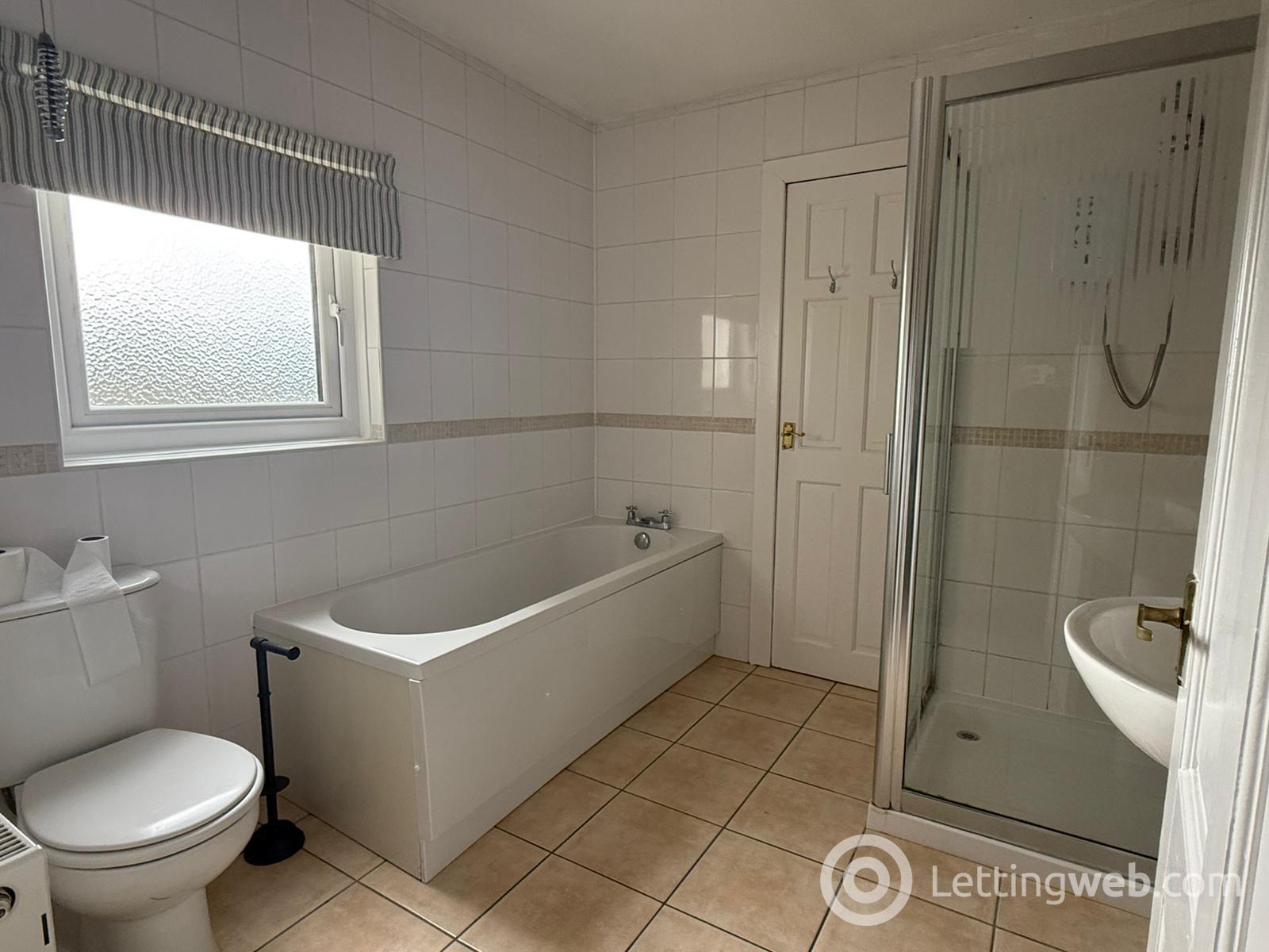 Property to rent in 17 Phoenix Place, Elderslie, Johnstone, PA5 9AR