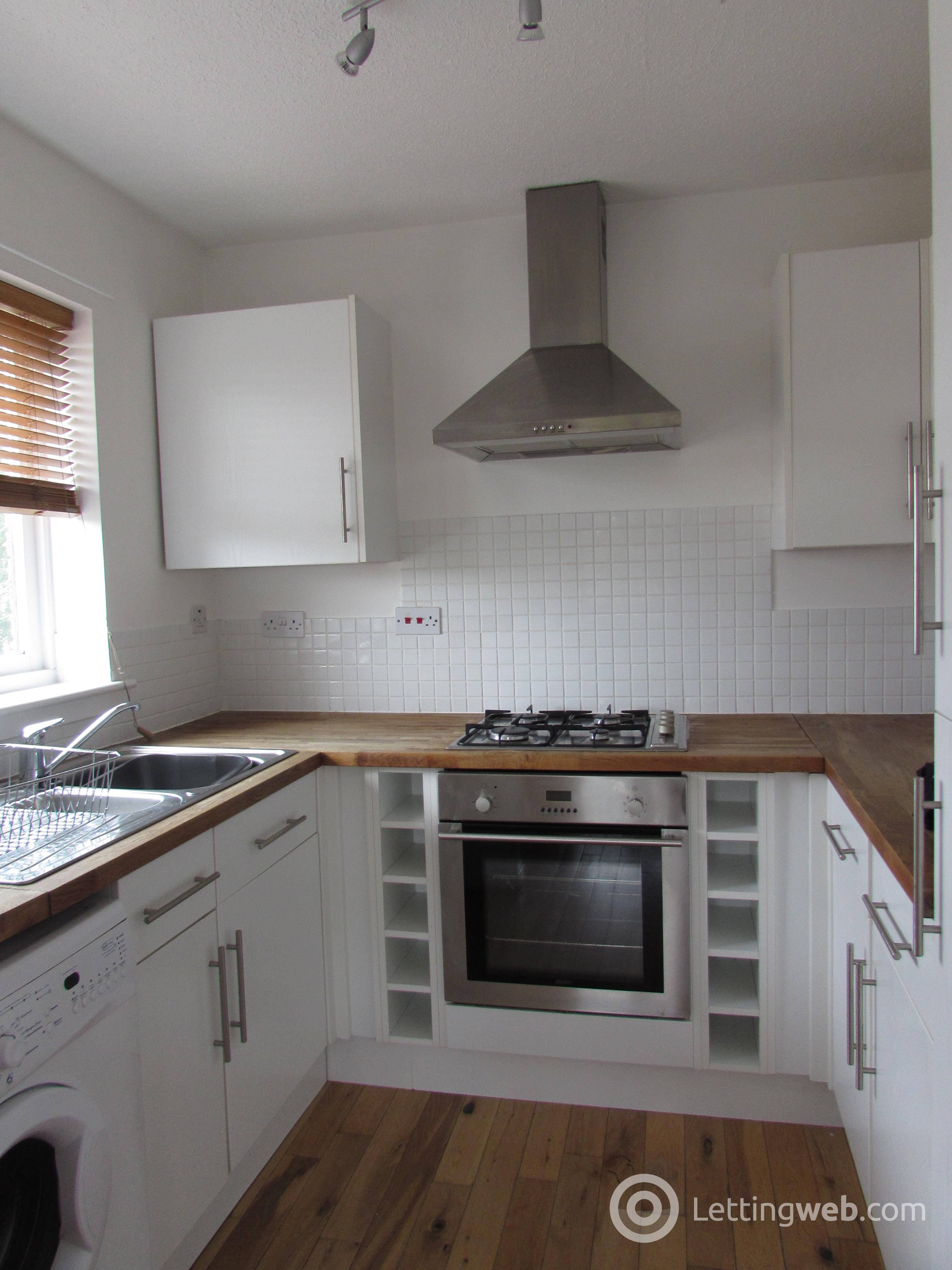 Property to rent in Greenlaw Crescent Paisley Lettingweb