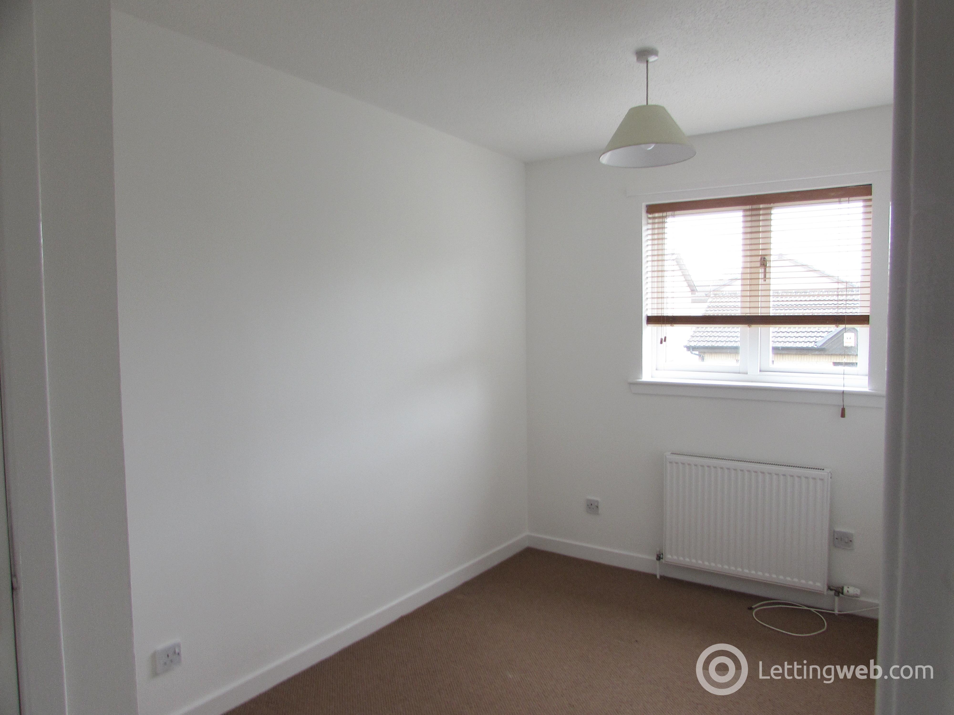 Property to rent in Greenlaw Crescent Paisley Lettingweb