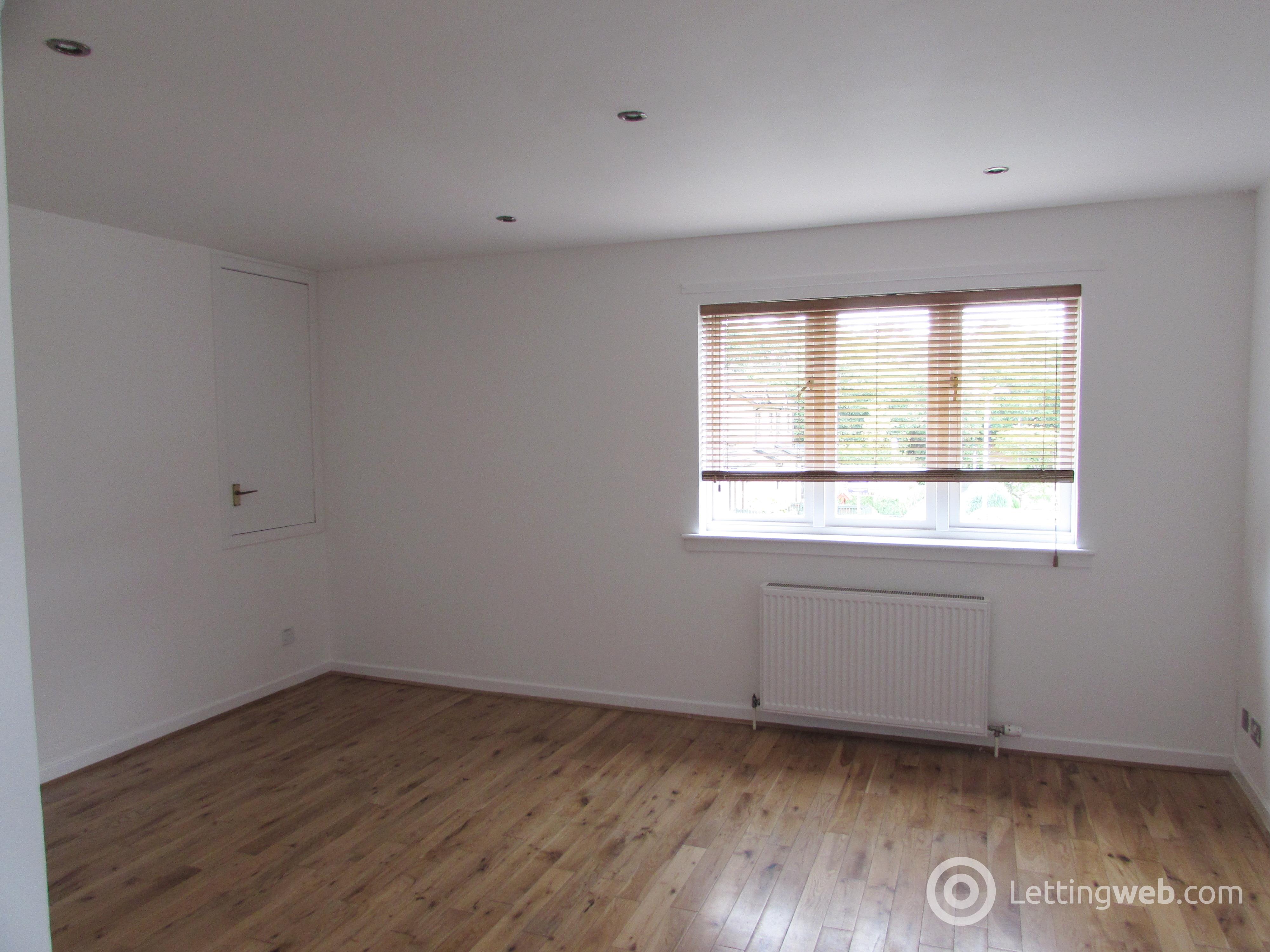 Property to rent in Greenlaw Crescent Paisley Lettingweb