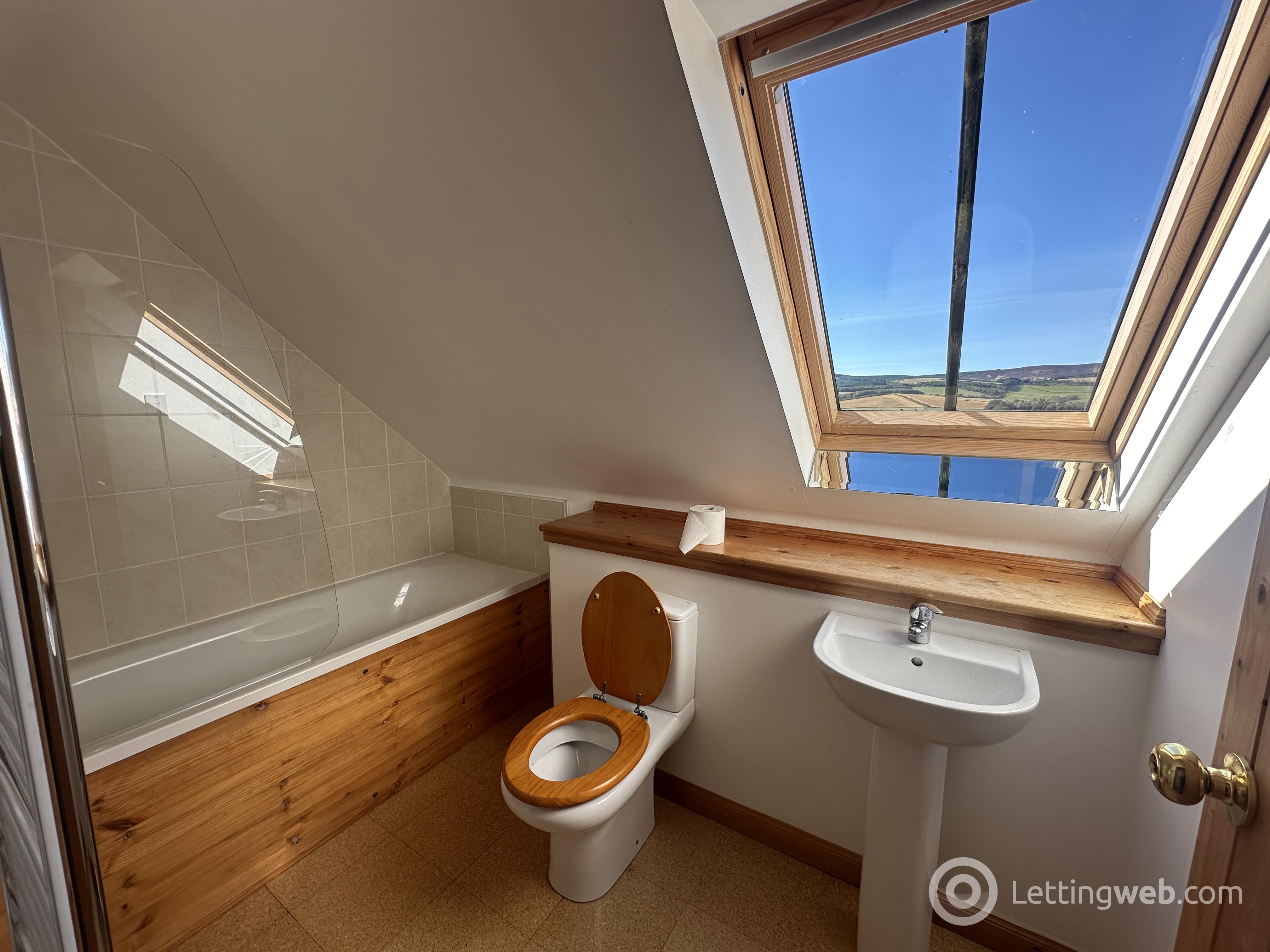 Property to rent in The Old School, Gallowhill, Alford, AB33 8NJ