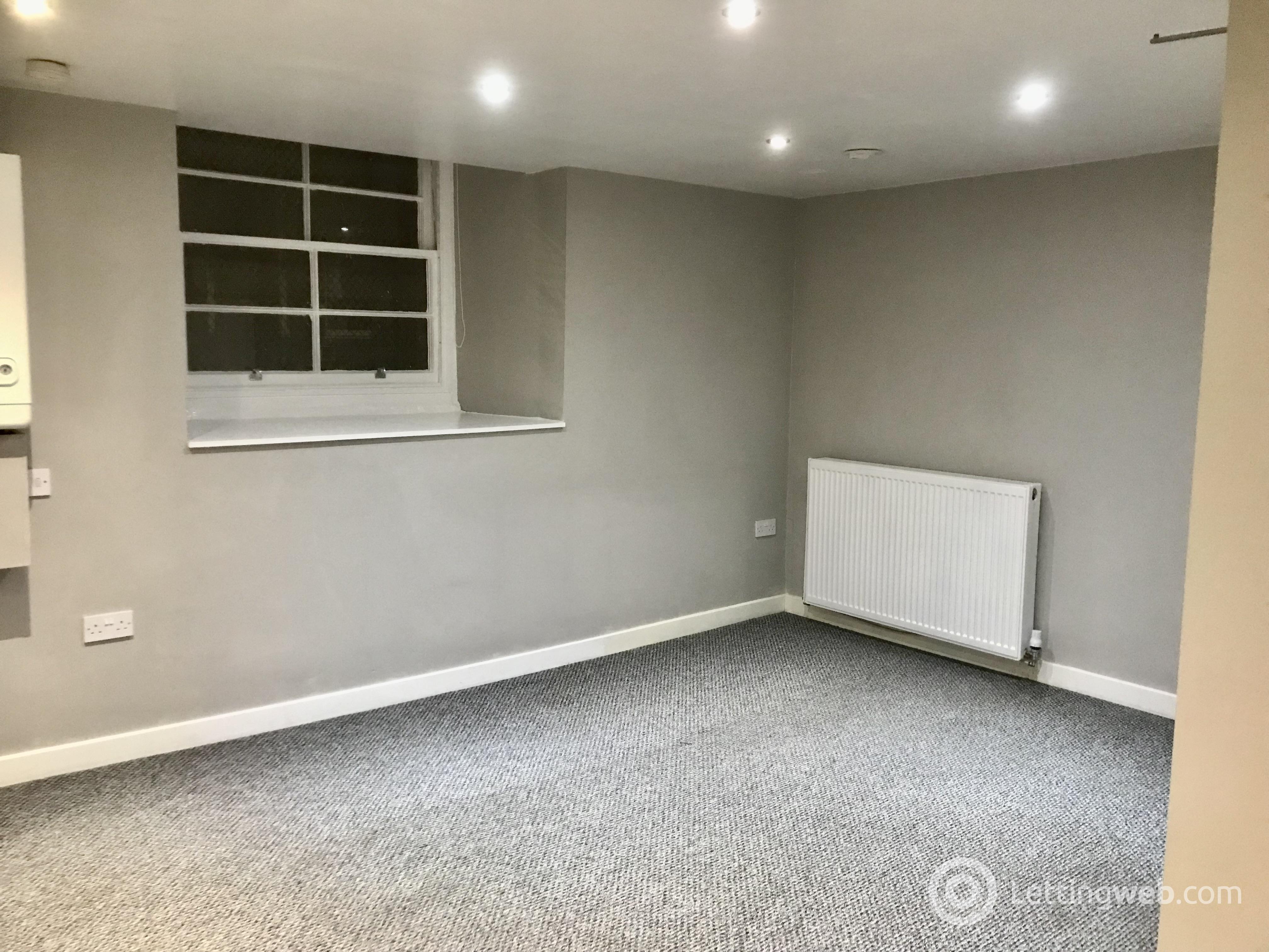 Property to rent in West Bell Street, Dundee