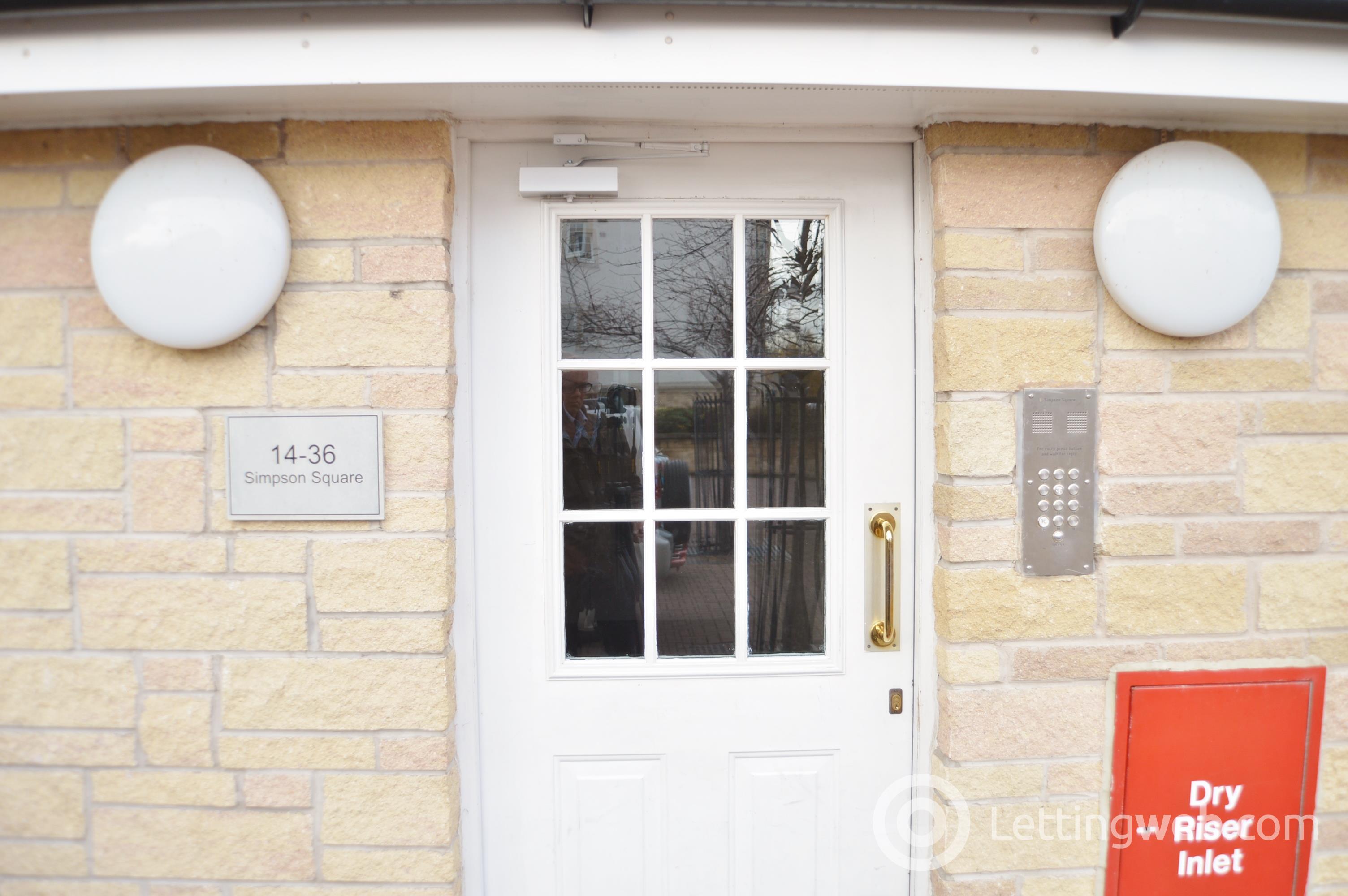 Property to rent in Simpson Square, Perth