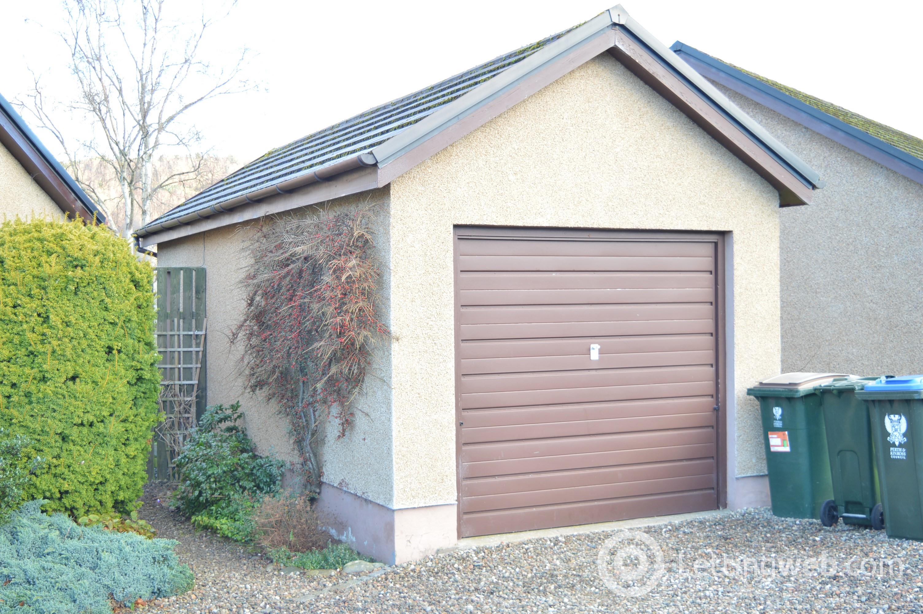 Property to rent in Telford Gardens, Birnam, Dunkeld