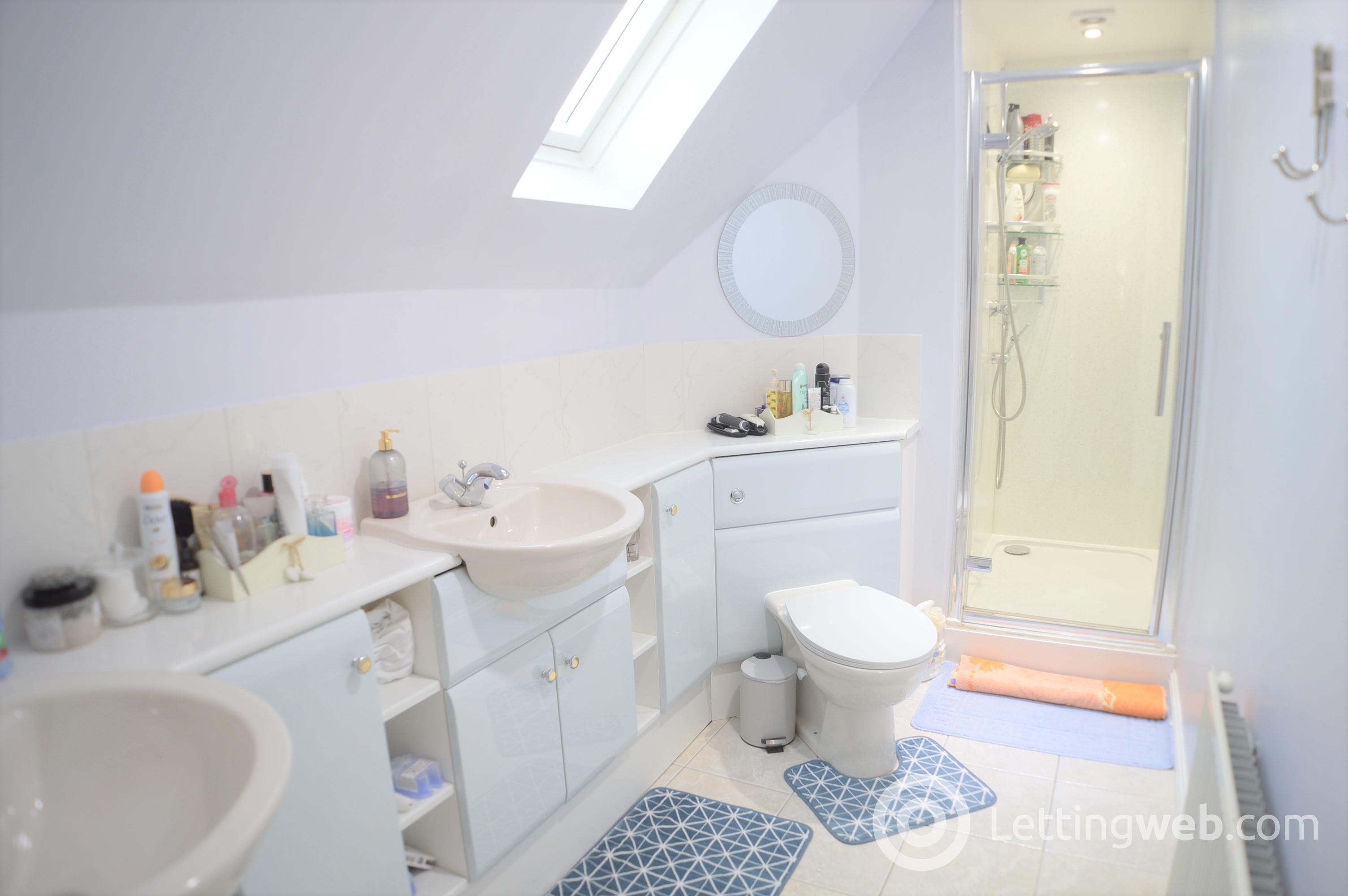 Property to rent in Oak Loan, Baldovie, Broughty Ferry, Dundee