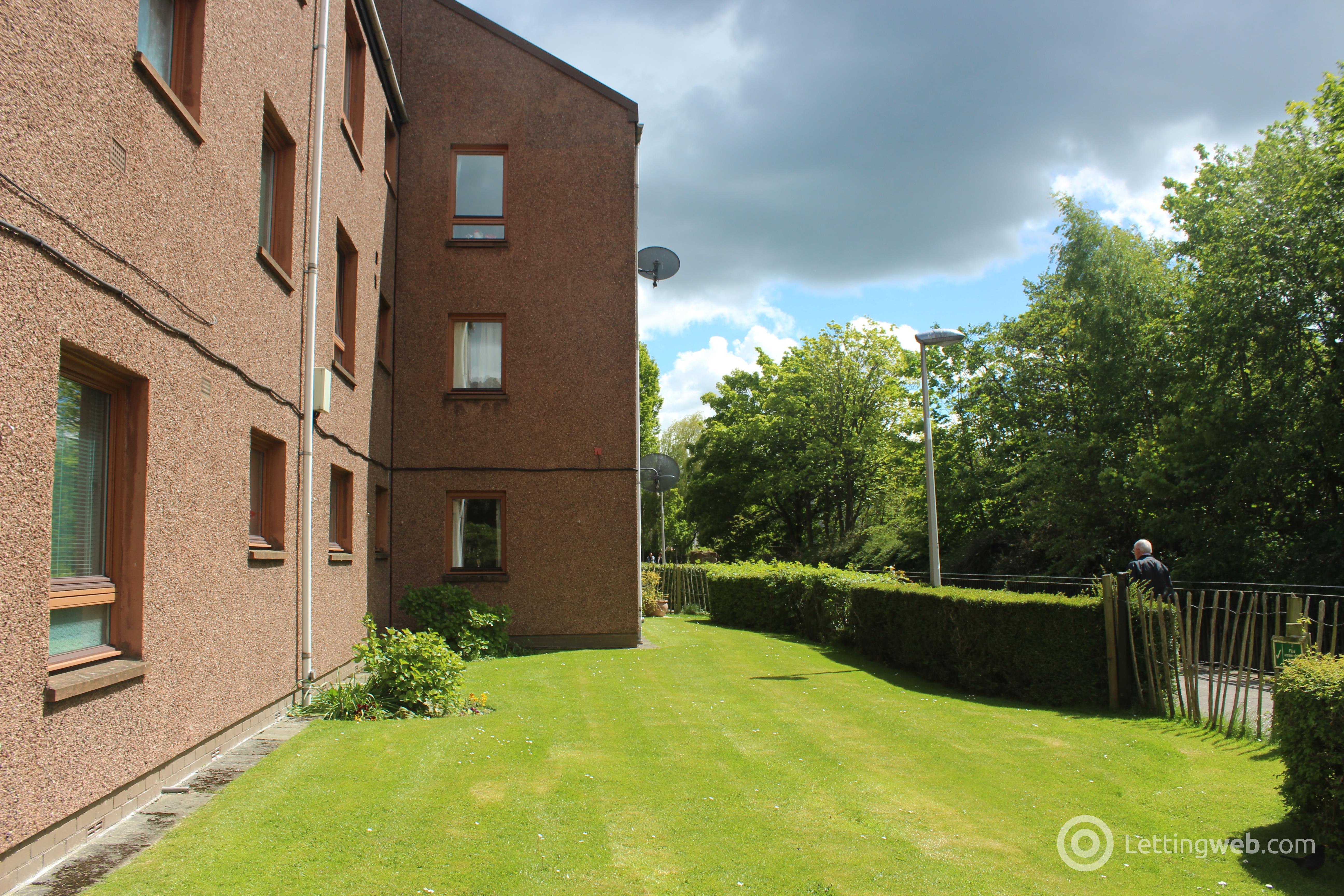 Property to rent in Dewar Court, Perth