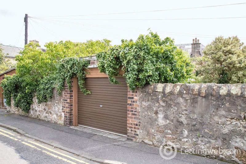 Property to rent in David Street, Kirkcaldy
