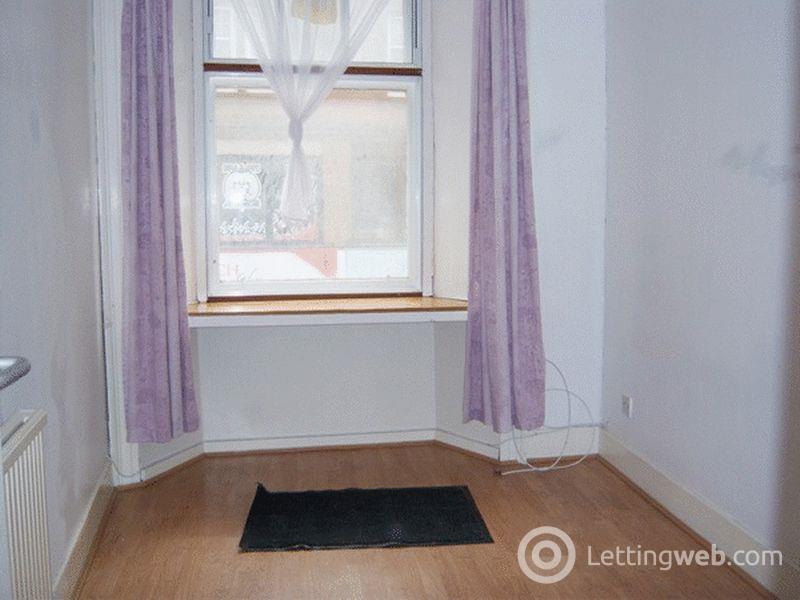 Property to rent in High Street, Kirkcaldy