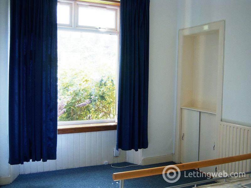 Property to rent in Balfour Street, Kirkcaldy