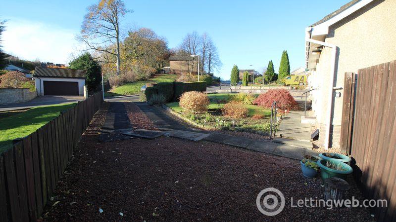 Property to rent in Dunbar Place, Kirkcaldy