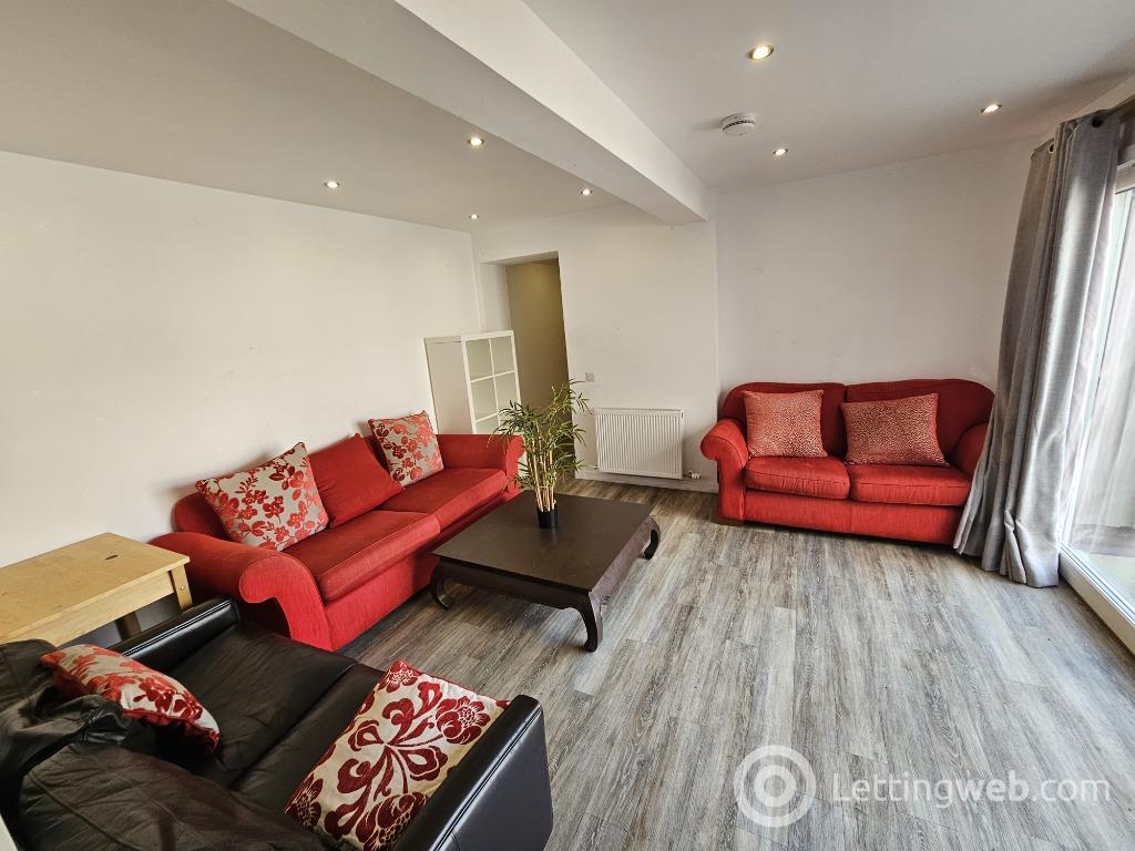 Property to rent in University Road, Old Aberdeen, Aberdeen, AB24 3DR