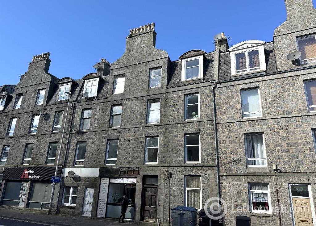 Property to rent in Menzies Road, Torry, Aberdeen, AB11 9BA