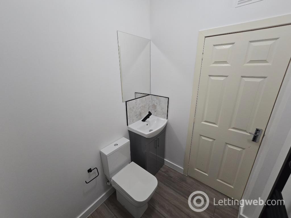 Property to rent in Walker Road, Torry, Aberdeen, AB11 8DJ