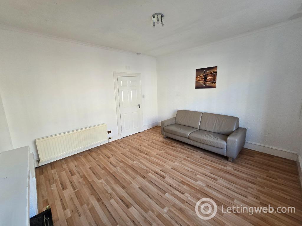 Property to rent in Walker Road, Torry, Aberdeen, AB11 8DJ