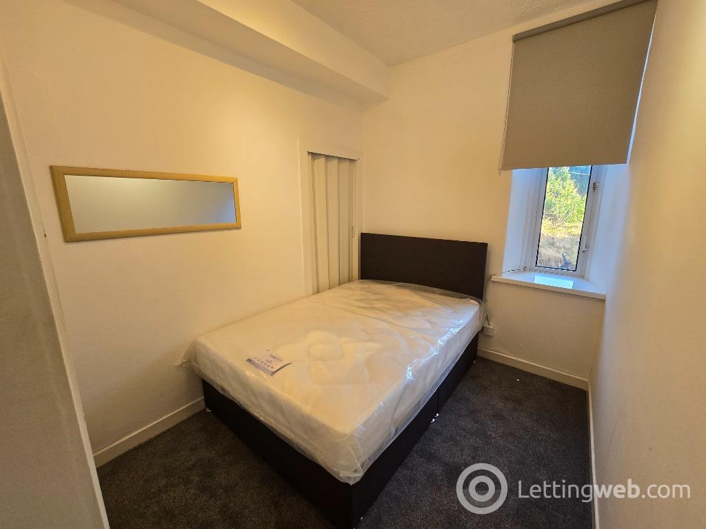 Property to rent in Walker Road, Torry, Aberdeen, AB11 8DJ