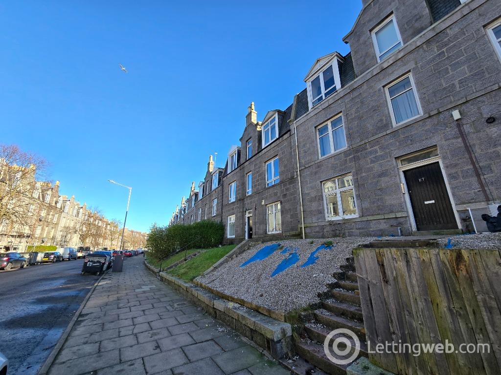 Property to rent in Walker Road, Torry, Aberdeen, AB11 8DJ
