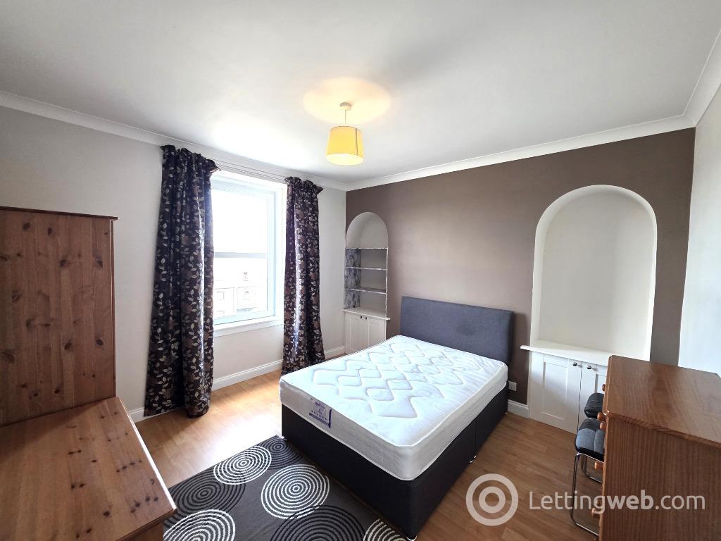 Property to rent in Powis Place, City Centre, Aberdeen, AB25 3TS